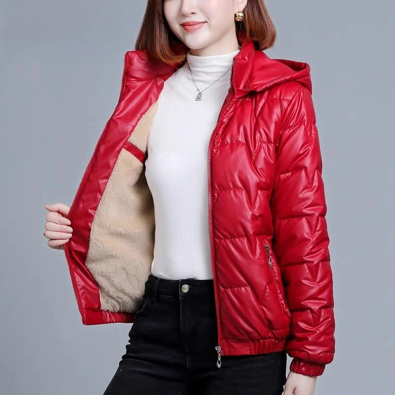 Женское пуховое пальто с флисовой подкладкой Woodpecker Bright Surface на хлопковой