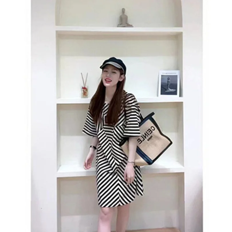 2023 Spring/Summer Korean Version New Loose Striped Dress High End Design Casual Fashion Simple A-line Short Skirt