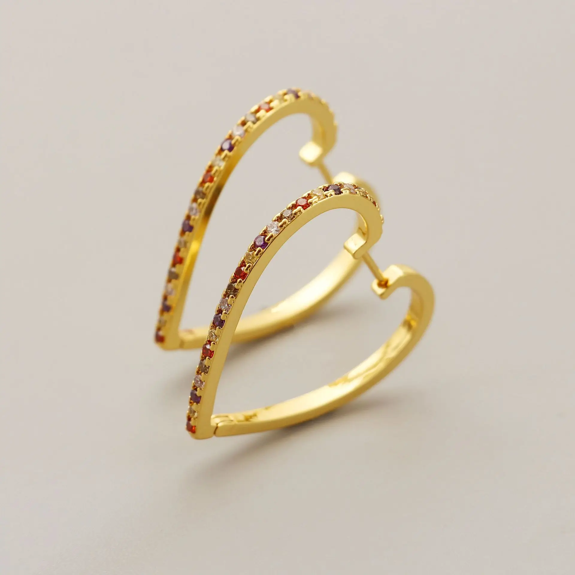 

Heart-shaped exaggerated large earrings temperament love long hollow earrings earrings 2022 new earrings