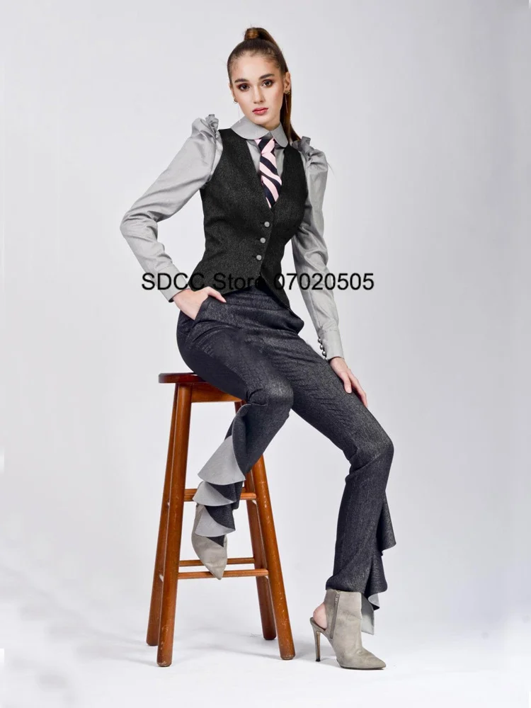 

New Women Suit Undershirt Single-Breasted V-Neck Sleeveless Jacket Business Commuter Slim Fit Lady Waistcoat