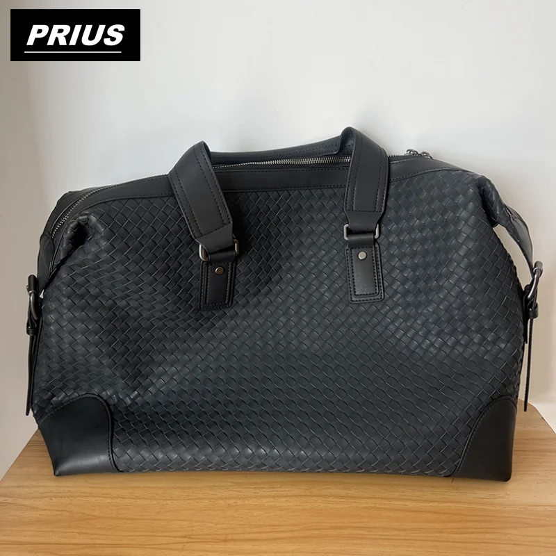 Leather fashion woven travel bag for men's shoulder bag for luxury business men's cross bag handbag for large capacity handbag