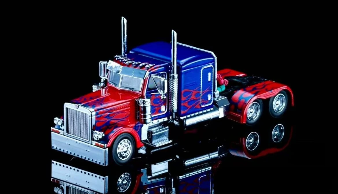 Фото Масштабная модель 1:64, 596ptimus Prime Truck Peter, выставочная серия, литая под давлением статическая миниатюрная машинка из сплава, модная коллекционная игрушка для демонстрации. №5