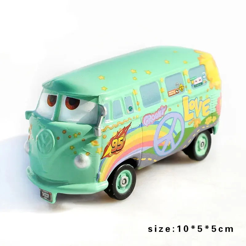 Металлическая модель автомобиля &quotМолния Маккуин&quot в ассортименте