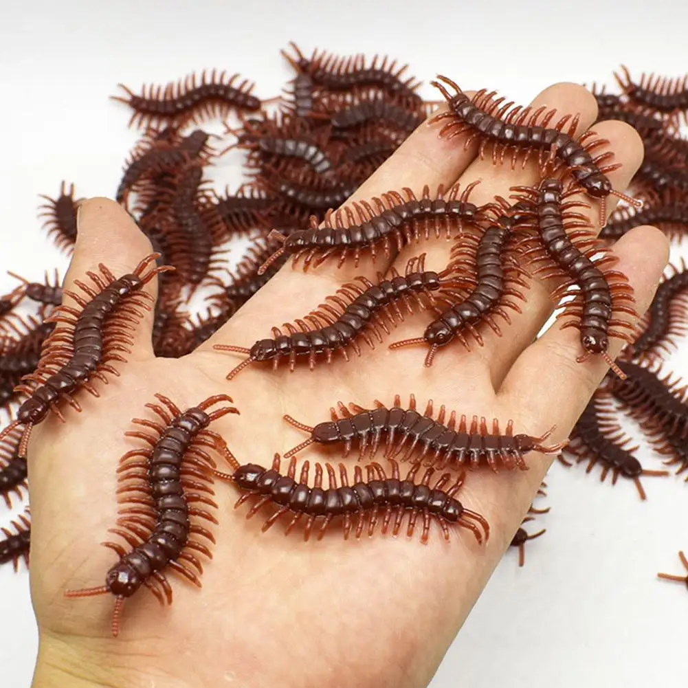 

10Pcs Lifelike Model Simulation Fake Plastic Cockroach Centipede Scorpion Bug Roaches Toy Prank Funny Trick Joke Toys Wholesale