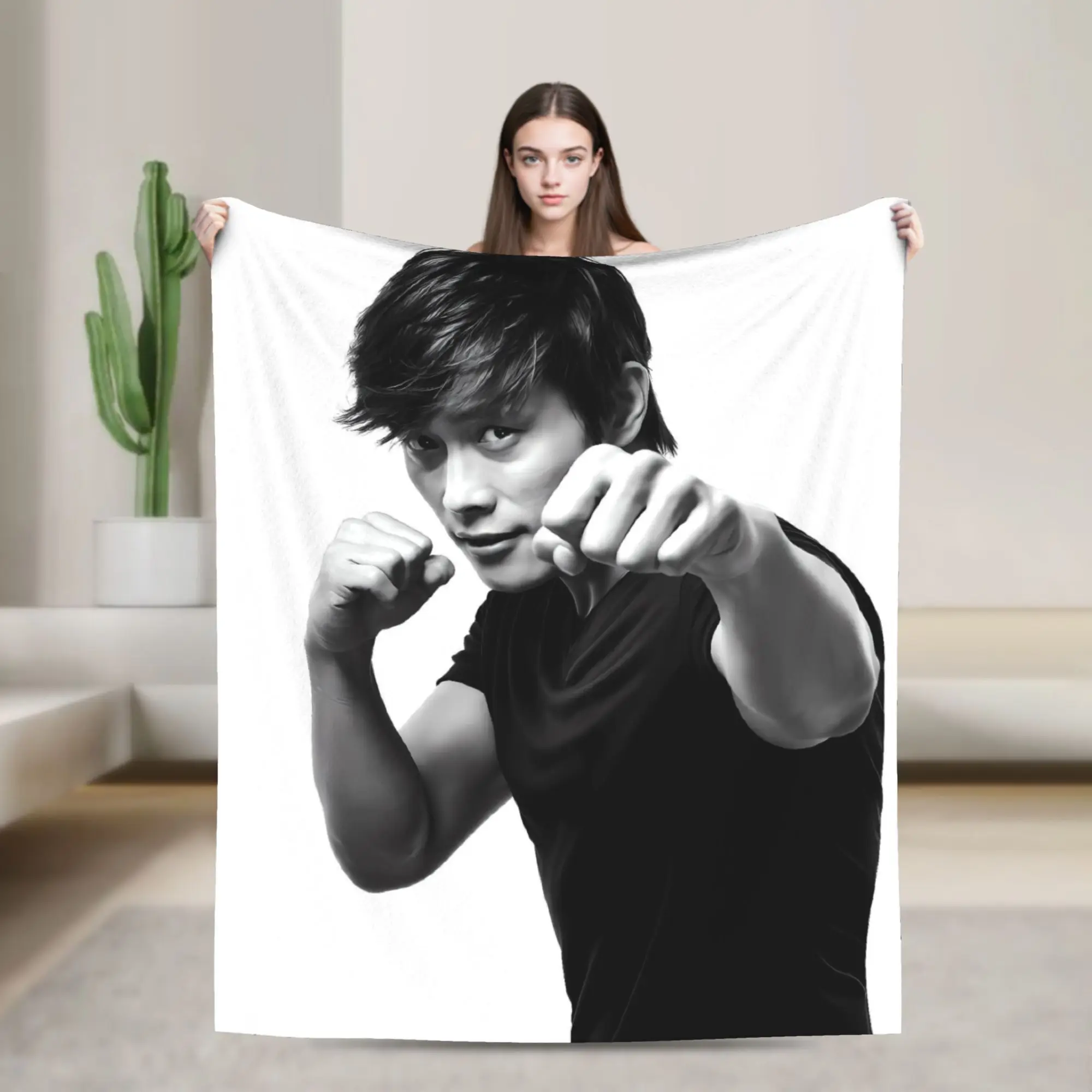 Фото Одеяло Lee Byung Hun, мягкое новое плюшевое одеяло для детей и взрослых, фланелевое покрывало для гостиной, покрывало на кровать №1