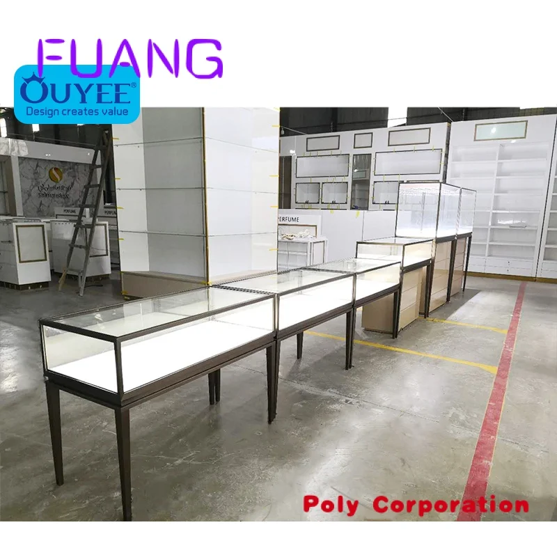 Рисунок 6 - Витрина из нержавеющей стали