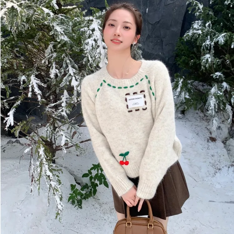 Корейский тривимерный вязаный топ с вишневым дизайном женский зимний новый