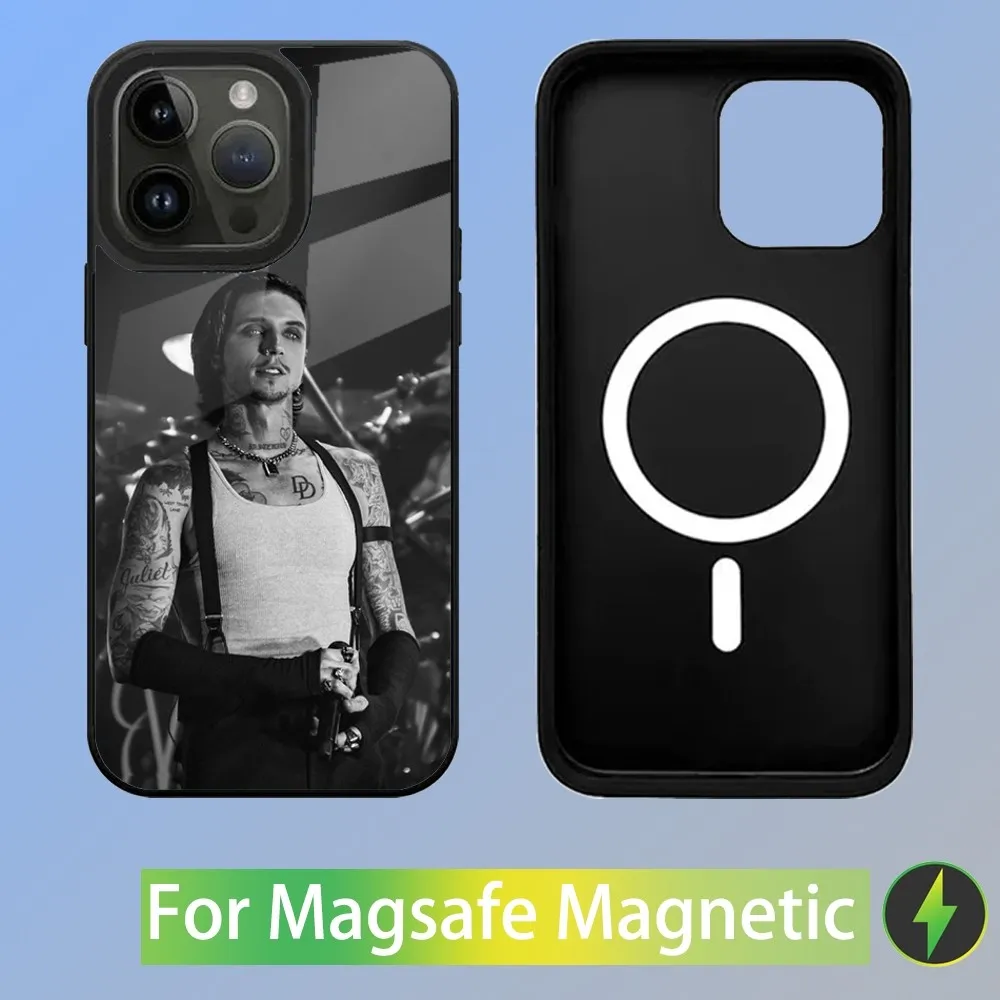 Чехол для телефона Singer Andy Biersack iPhone 15 14 13 12 11 Plus Pro Max Mini Magsafe магнитная Беспроводная