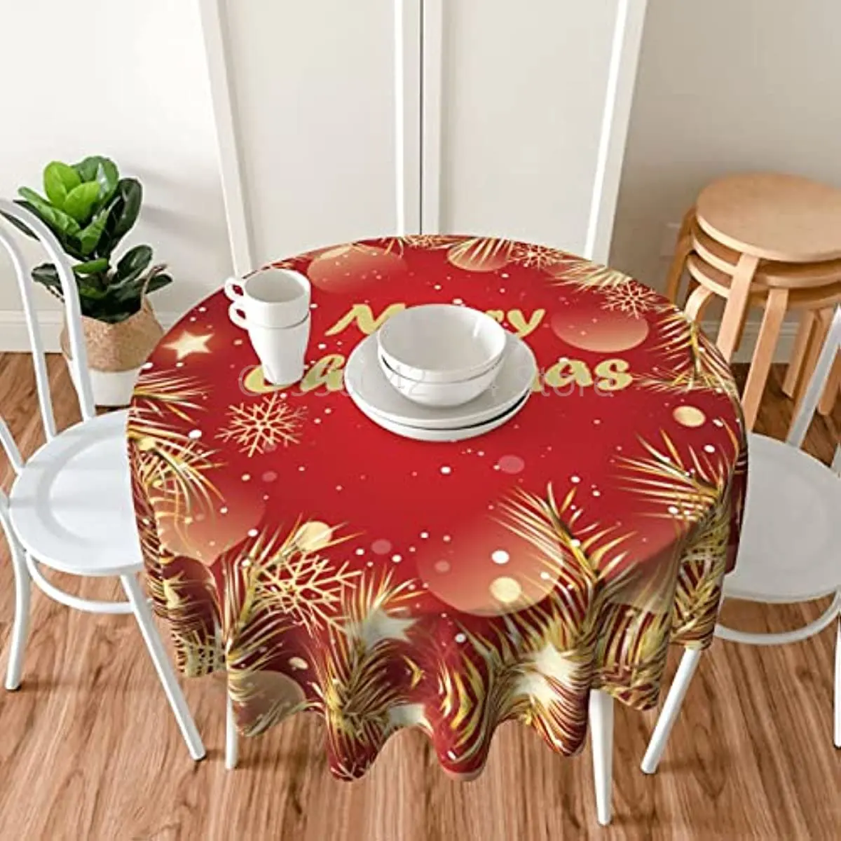 

Red and Gold Snowflake Round Tablecloth Kitchen Pubnico Picnic Tablecloths Washable Table Cover for Dining Party Table