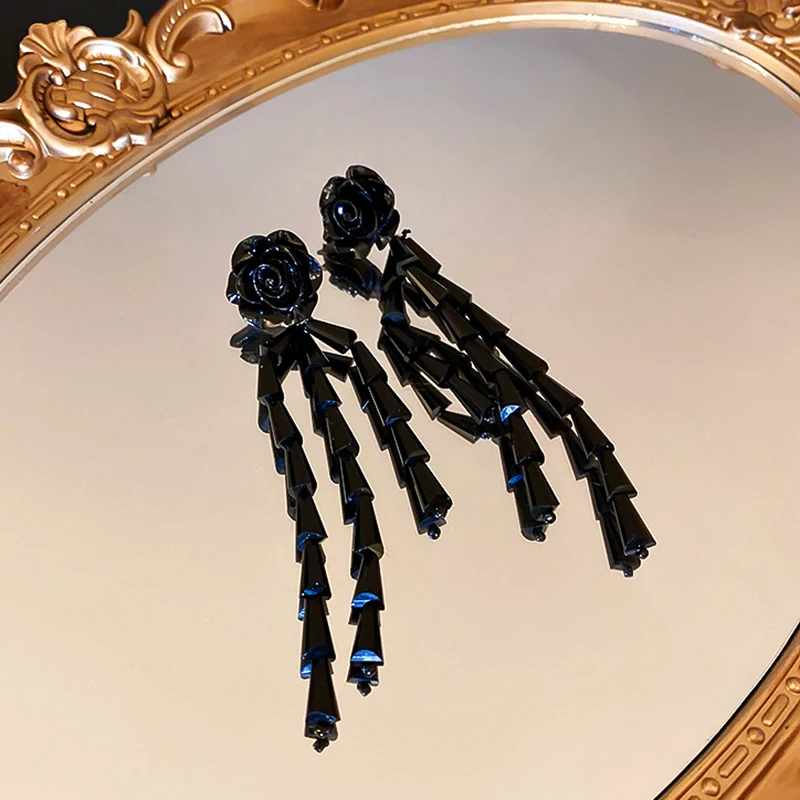

New Popular Design Black Flower Tassel Drop Earrings for Women Girl Gothic Style Jewelry S925 Needle Anniversary Weddings Gift