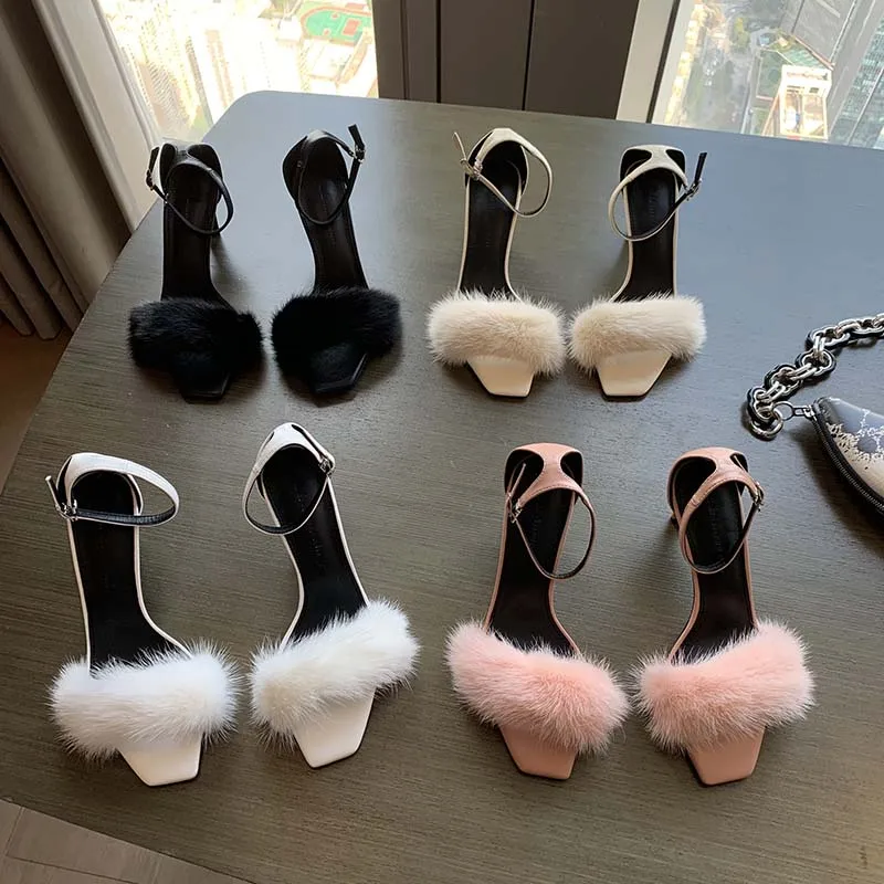 

Fashion Women Sandals 2022 New Arrivals Black Beige White Pink Open Toe Fur Design Summer Dress Shoes Thick High Heels Dress 39