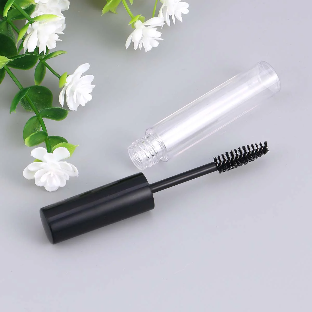 Пустая тушь для ресниц Заполняемая туба крема и палочка масла |