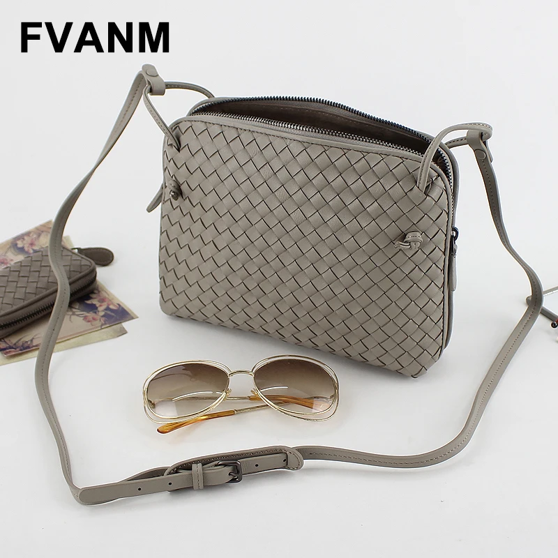 High Quality Women 'S Sheepskin Woven Messenger Shell Bag Classic Simple Fashion All-Match Shoulder Crossbody Small Square Bag