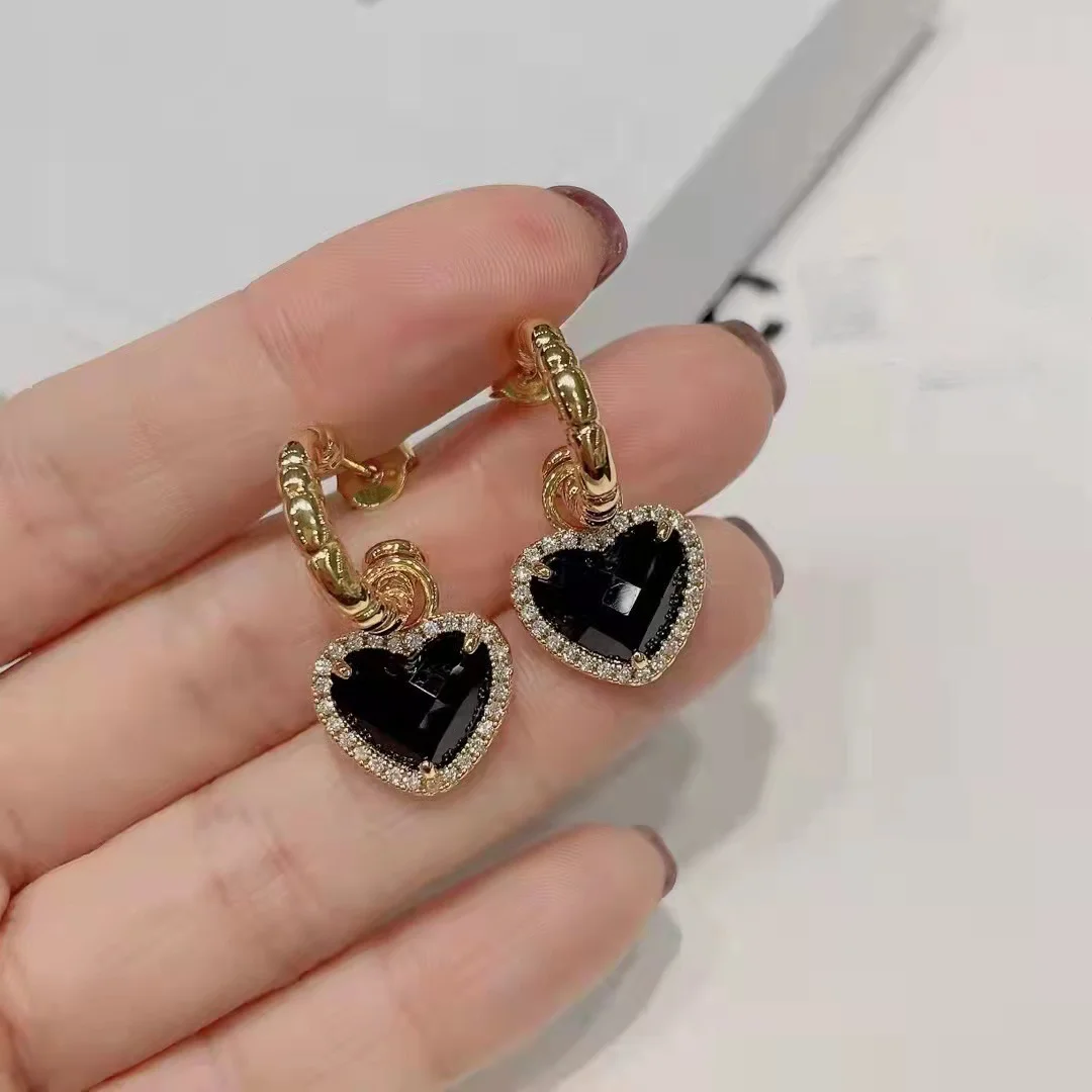 

Женские серьги-подвески из меди и латуни