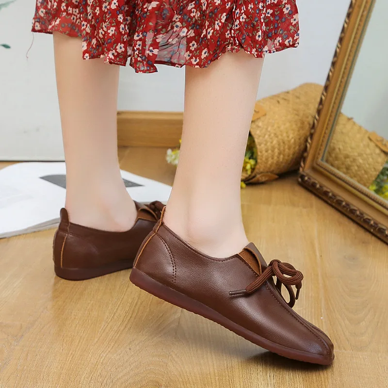 

Женские ботинки в стиле ретро, повседневные короткие сапоги на плоской подошве, с боковой молнией, прострочкой из искусственной кожи, в брит...