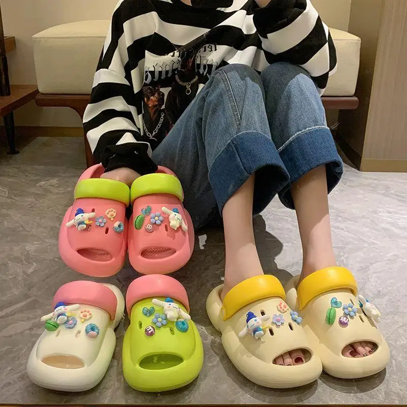 

Сандалии Sanrio Kawali Cinnamoroll, пляжная обувь, домашняя обувь, сандалии, мягкие повседневные универсальные подарки на день рождения, подарки для друзей, игрушки для девочек