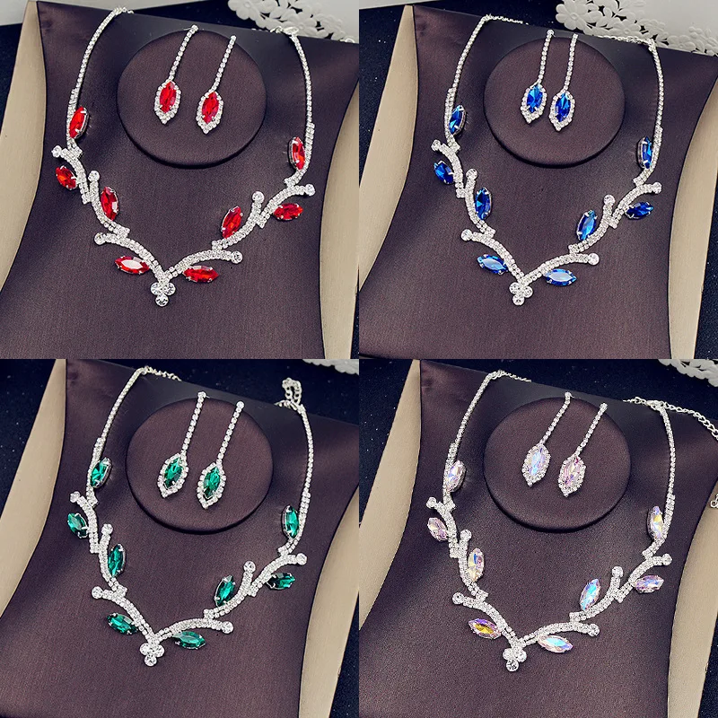 

New Fancy Color Crystal Inlaid Rhinestone Bridal Wedding Jewelry Set Silver High-end Necklace Earrings 2 Two-piece Jewelry