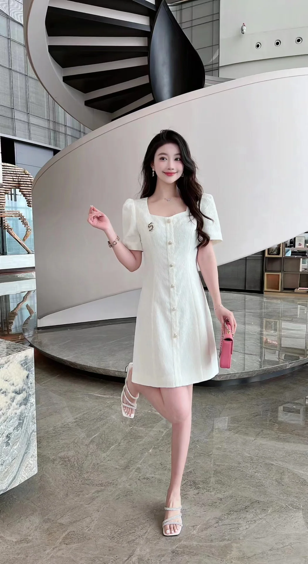 

2023 Spring/Summer Fashion New Women's Clothing Contrast Color Square Collar Dress 0704