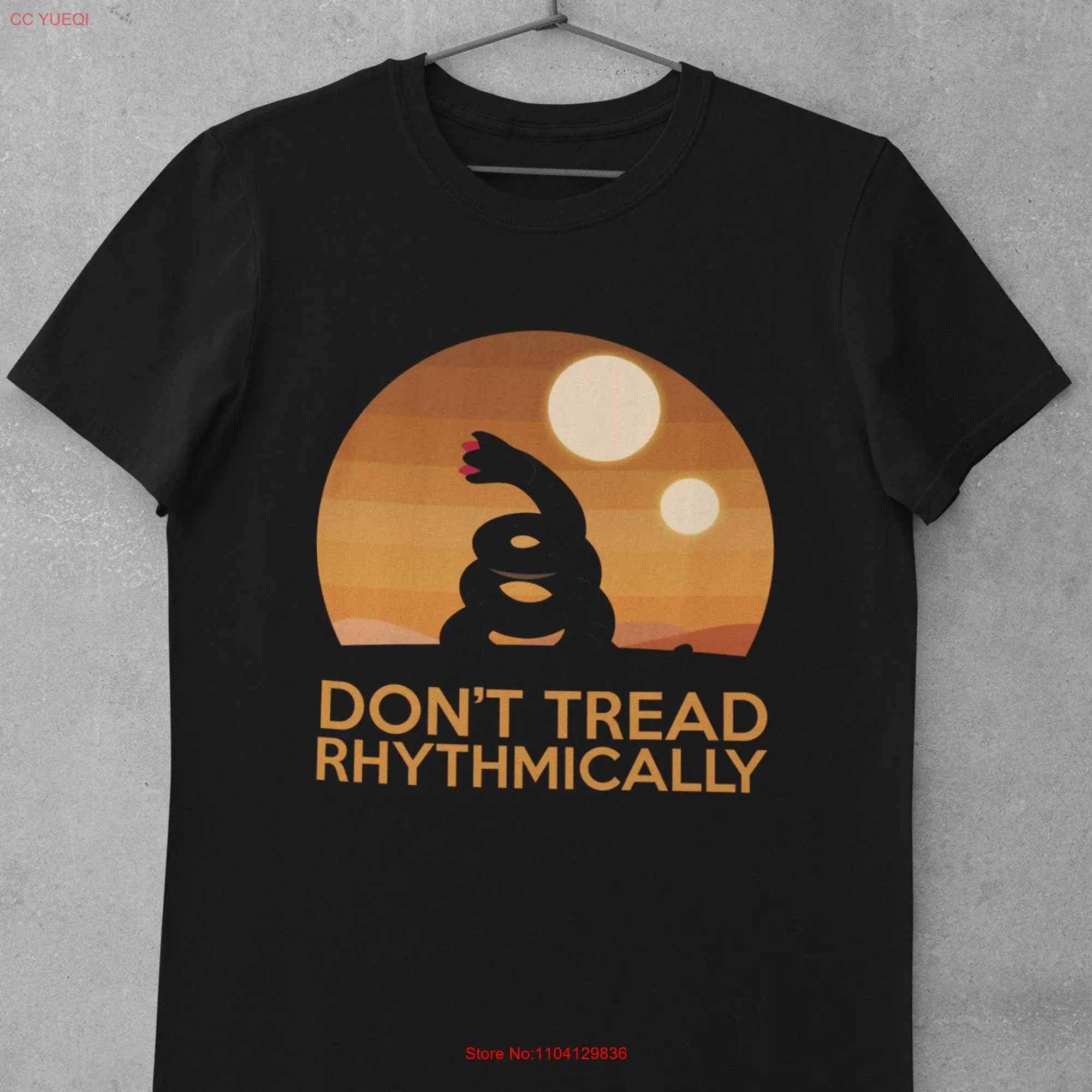 Футболка с ритмичным принтом длинным или коротким рукавом