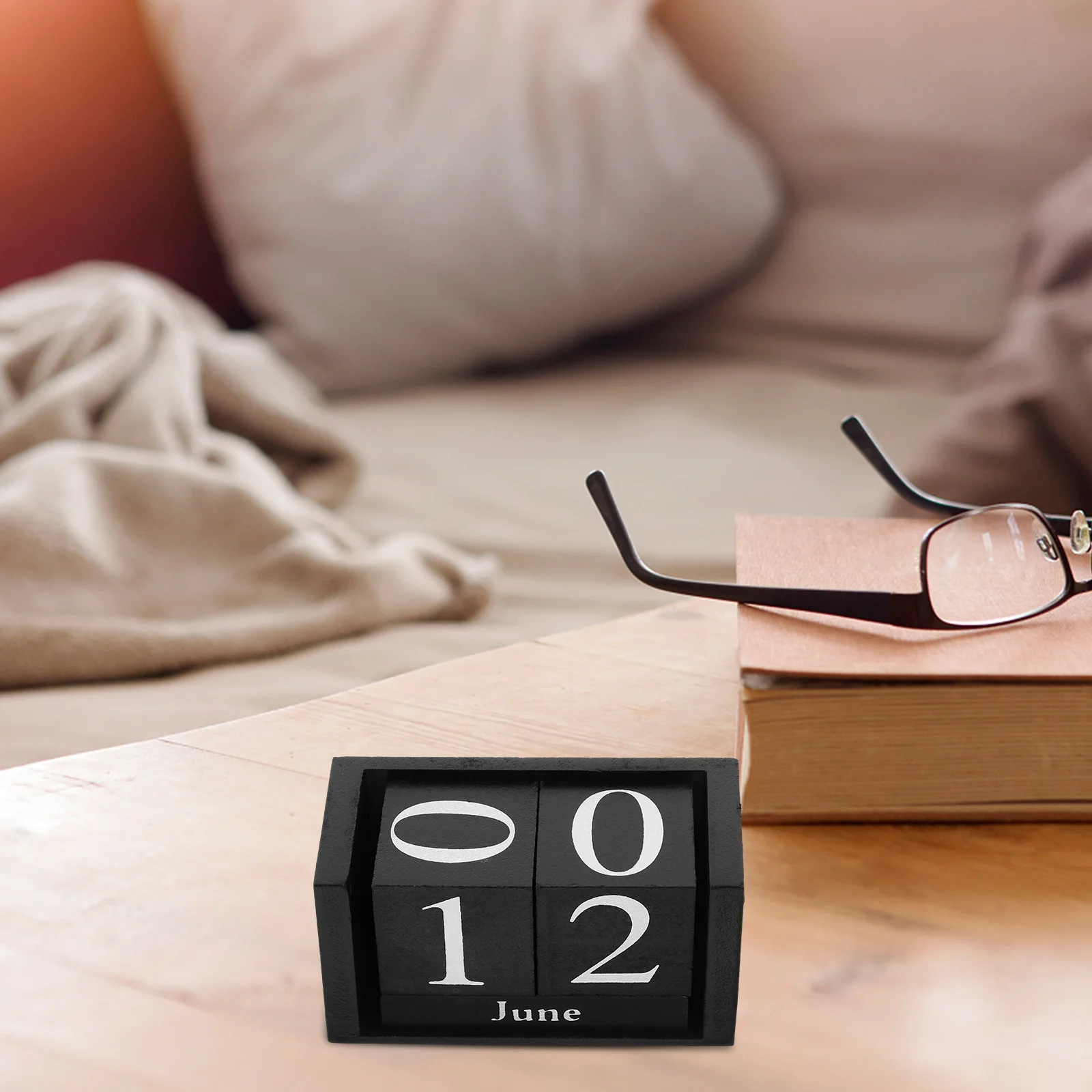 Деревянный блок-календарь настольный небольшой канцелярский товар декоративный