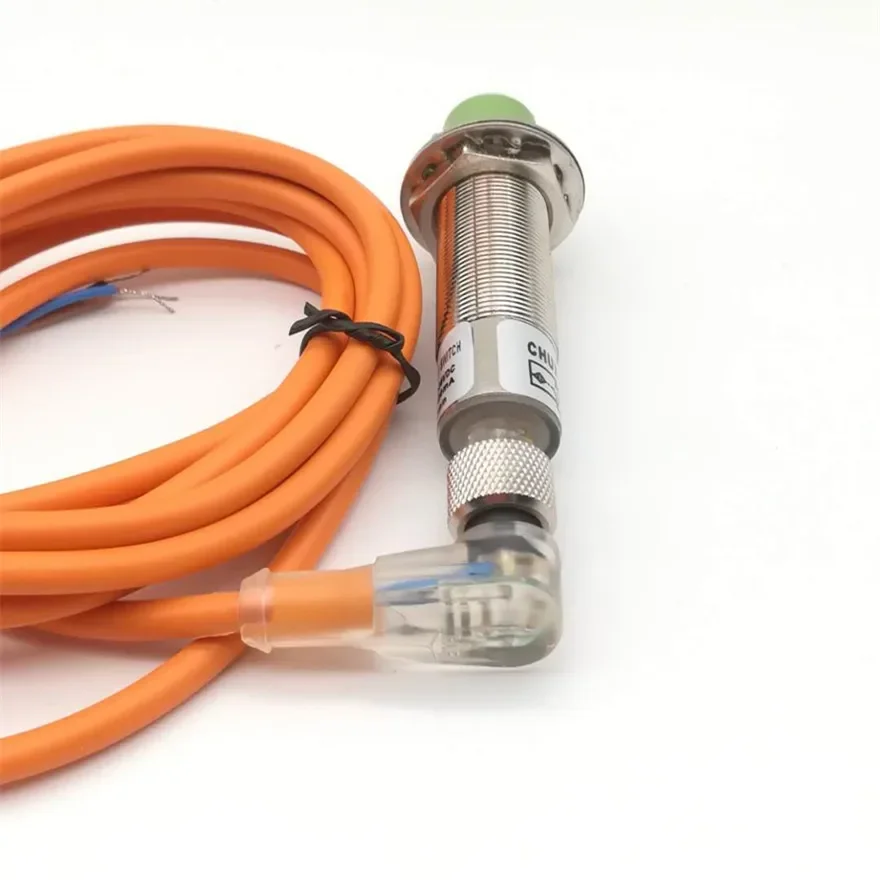 CHUX 1 шт. M18 PNP Индуктивный датчик приближения NO + NC 8 мм Расстояние обнаружения со