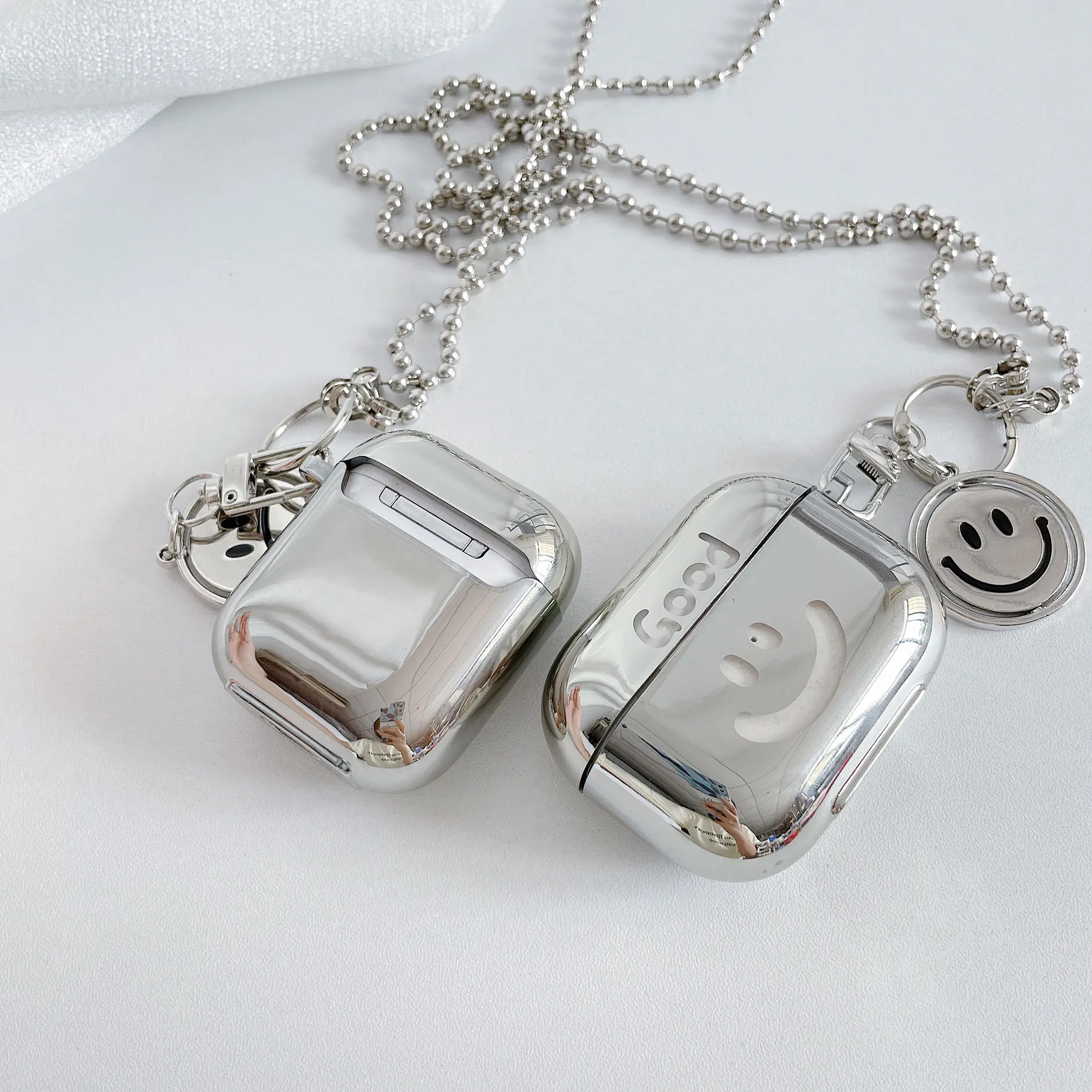 

Smiley Earphone Protective Case for Apple AirPods 2 1 3 All-inclusive Electroplating Cases Cover for Apple AirPods Pro Headset