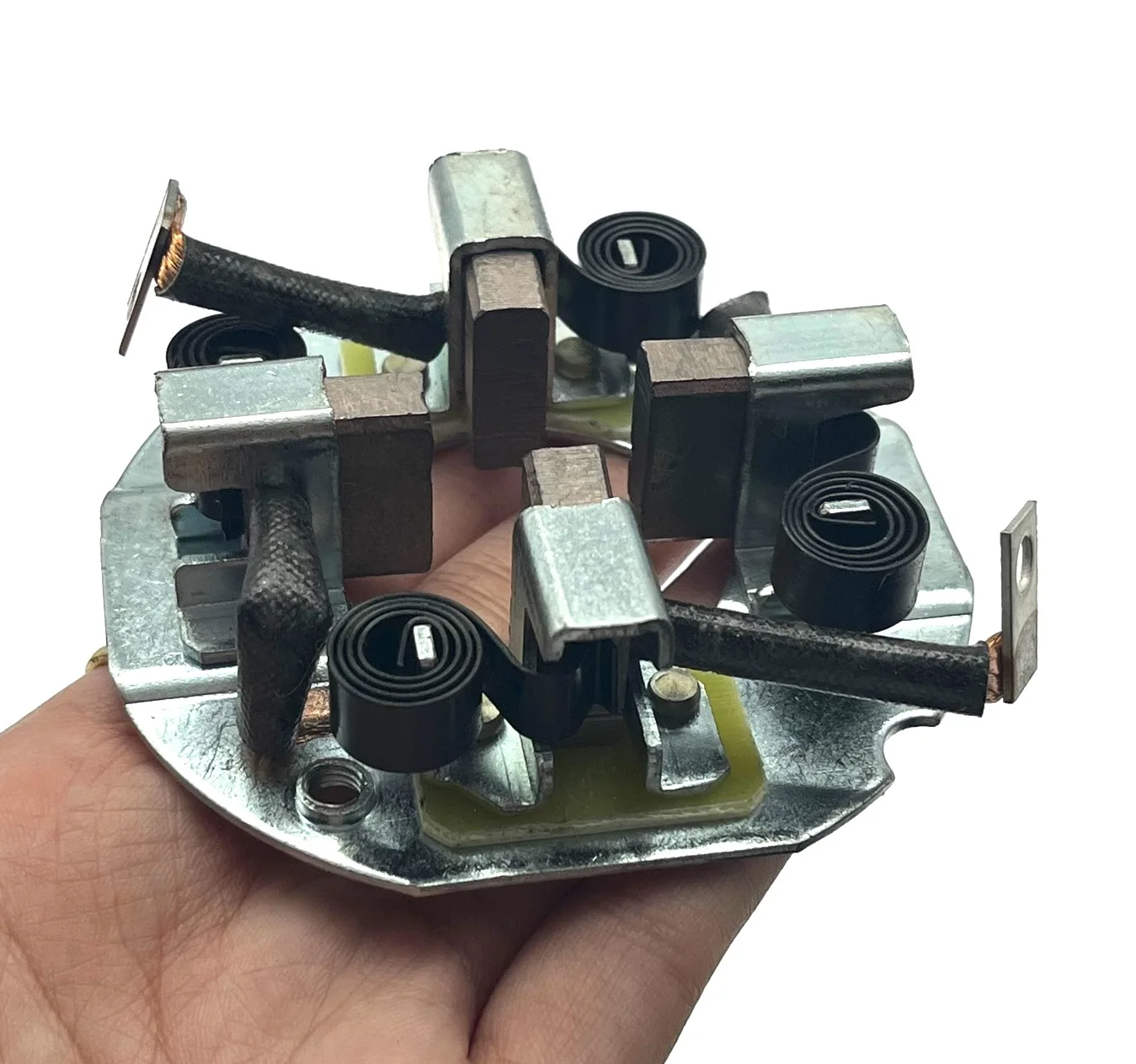 Держатель для угольной щетки 158D 3Q5A 1315AC