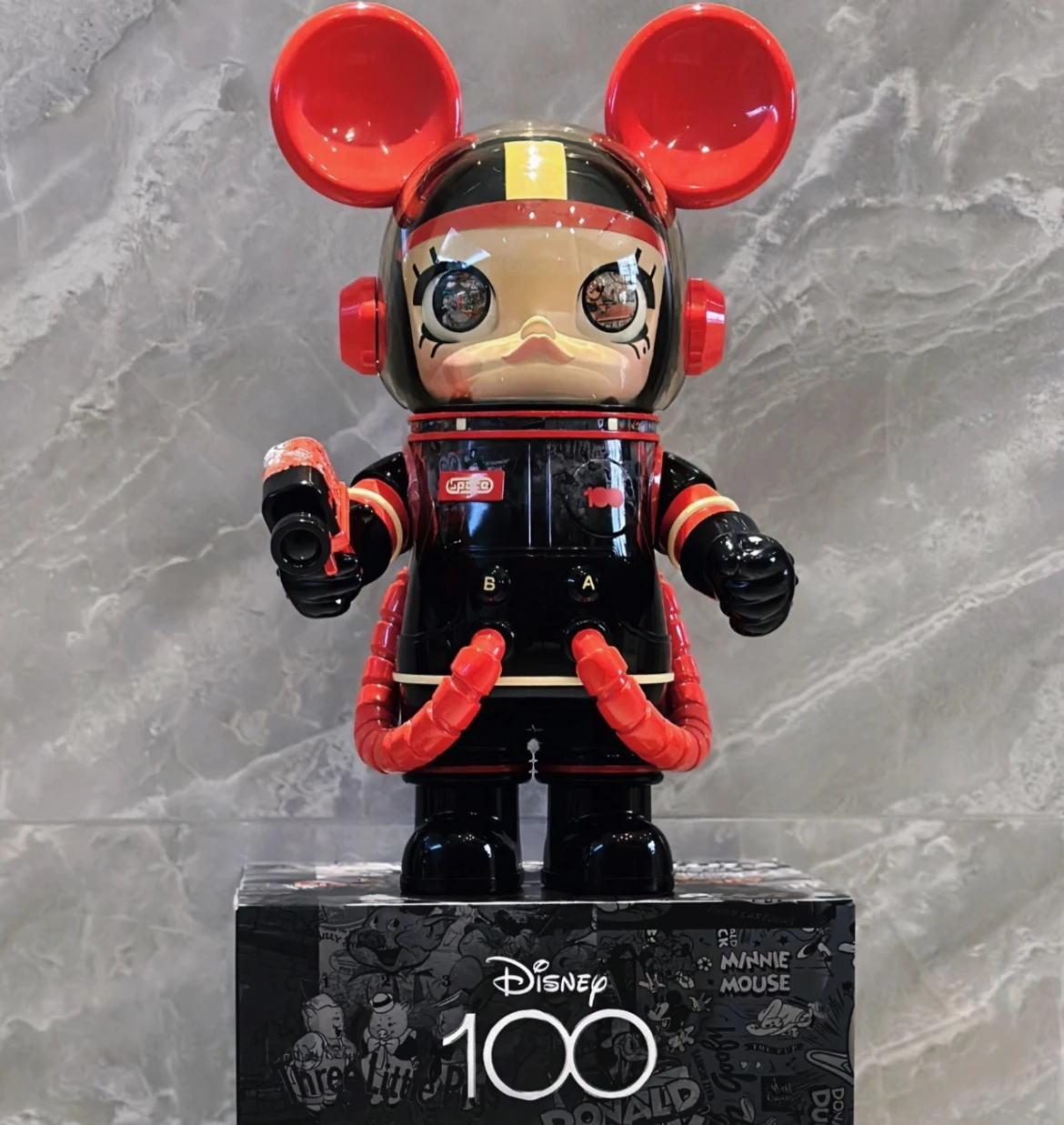 Mega Space 400% оригинальная Аниме Фигурка Молли цветная боевая игра сотрудничество