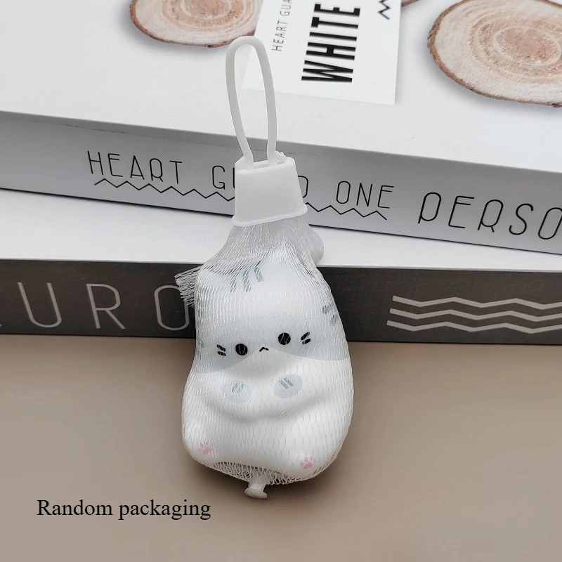 

1 шт., очаровательный мультяшный кот, маленькое украшение для взрослых, мягкие шарики из искусственной кожи с медленным отско...