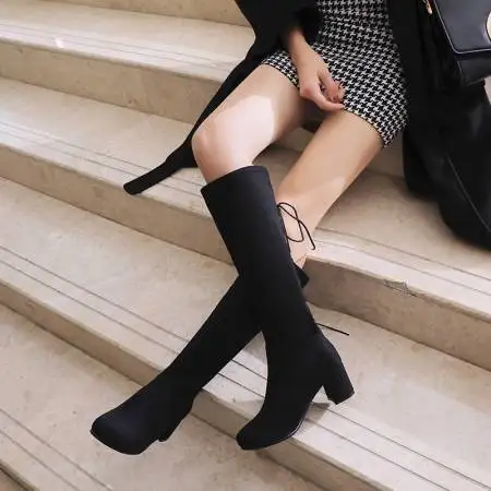 

Женские ботинки на шнуровке, большие размеры