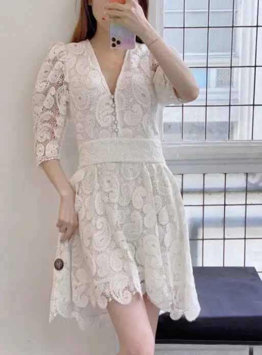 2020 осеннее новое платье модное повседневное белое кружевное мини с V-образным