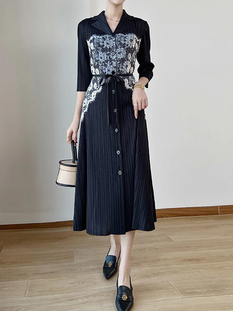

Miyake Patchwork Fashion Design Women Style Pleated Summer Seven Quarter Sleeve Single Breasted V-neck Set Head Type Dresses