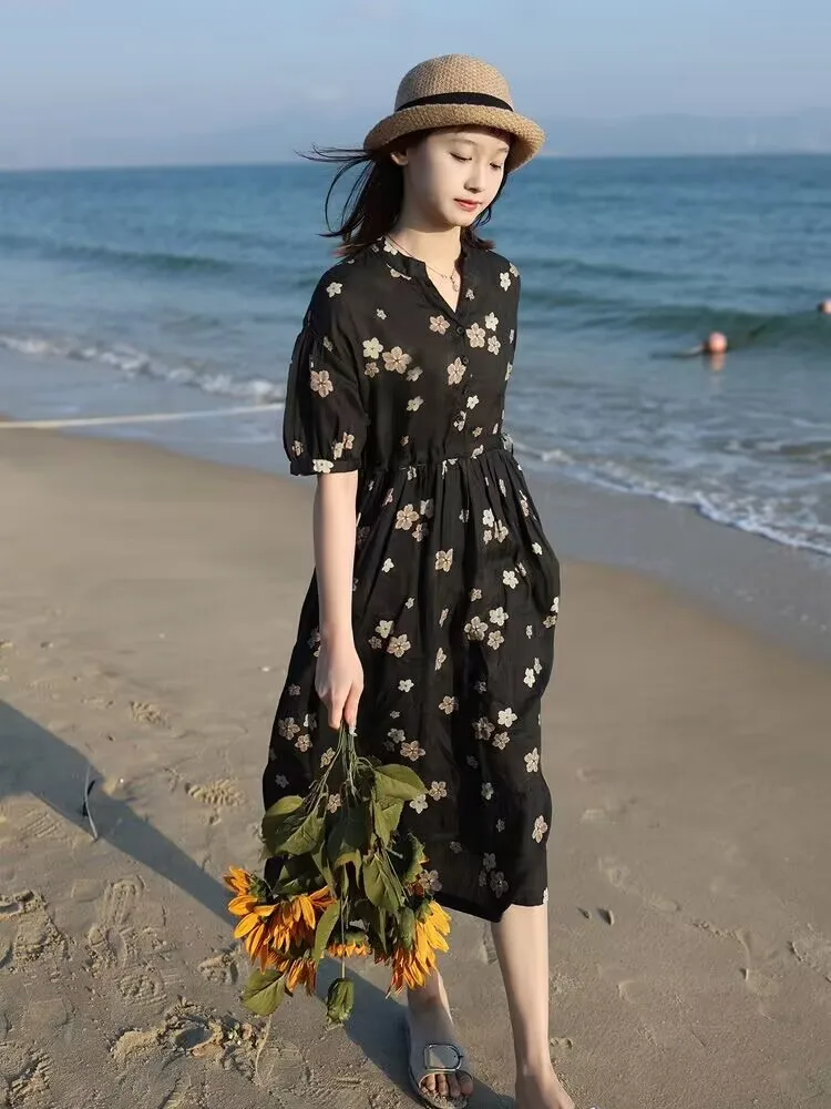 Платье женское хлопково-льняное с цветочным принтом свободное ТРАПЕЦИЕВИДНОЕ