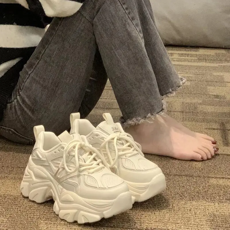 Женские весенние новые модные туфли для папы на толстой подошве — удобные