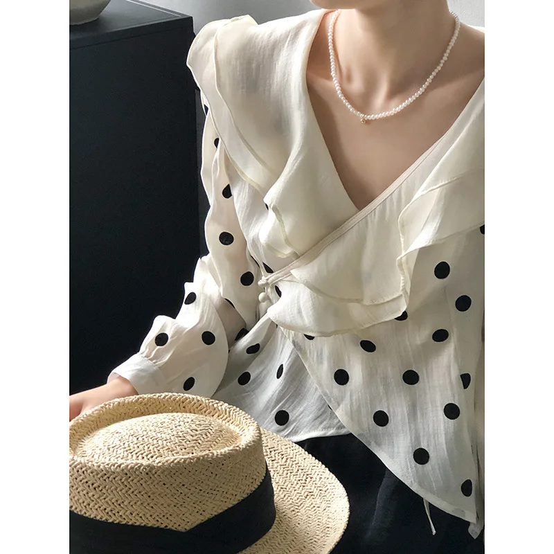 

SuperAen Double Ruffle V Neck Women Tops 2022 Summer New Retro Wave Point Lace Up Sunscreen Shirt