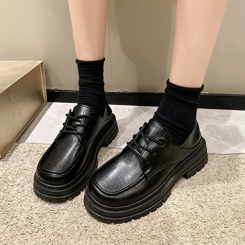 

2023 Autumn Plus Size Shoes for Female Lace-up Women's High Heels Fretwork Heels Round Toe Ladies Pumps Med Heel Ladies Loafers