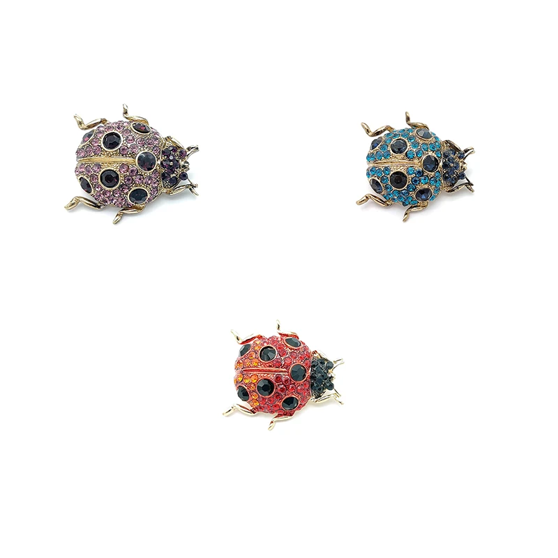 

PD BROOCH 2022 New Cute Ladybug Animal Fashion Brooch Dating Wedding Dress Accessories Butterfly Pins Jewelry