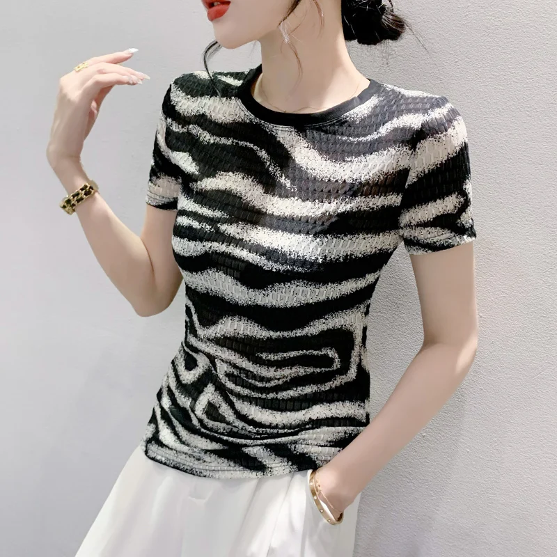 Европейские товары футболка с короткими рукавами и принтом соответствующего