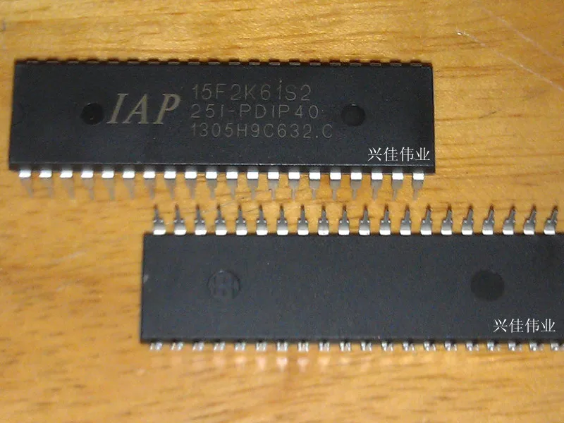 (1 шт.) Φ IAP15F2K61S2 |