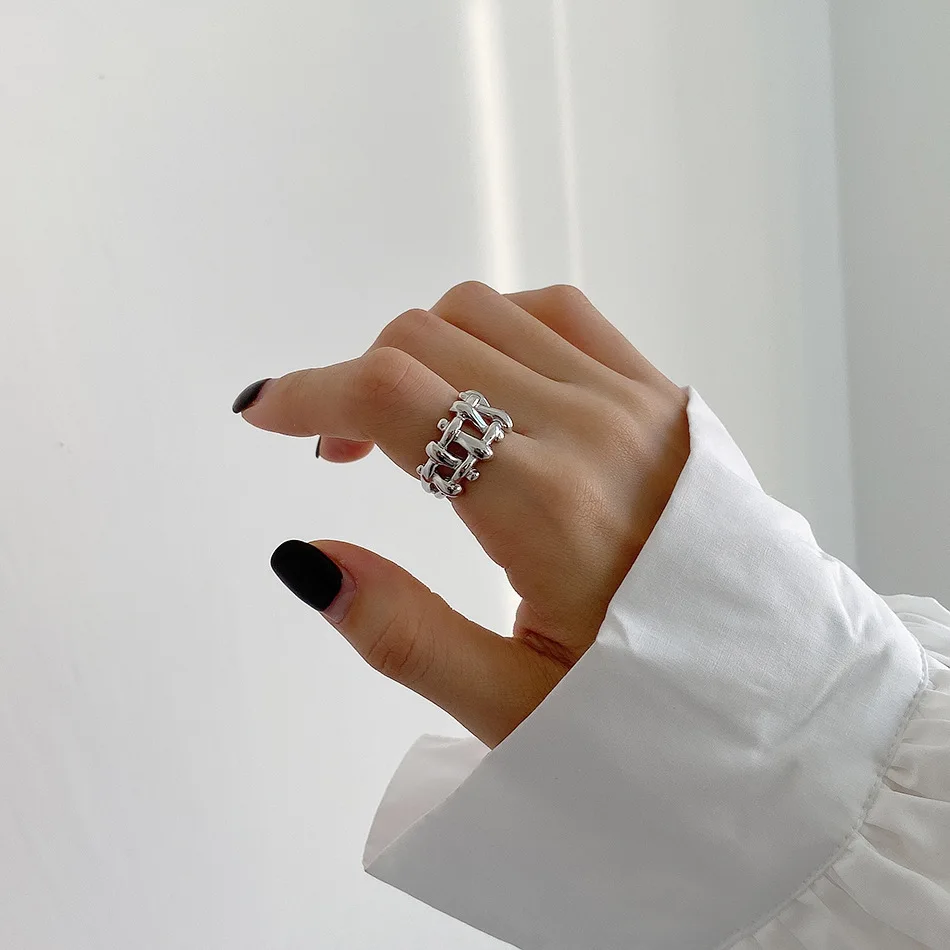 

Серебряные Асимметричные плетеные полые кольца для женщин, геометрические открытые кольца, ювелирные изделия, тренд 2021