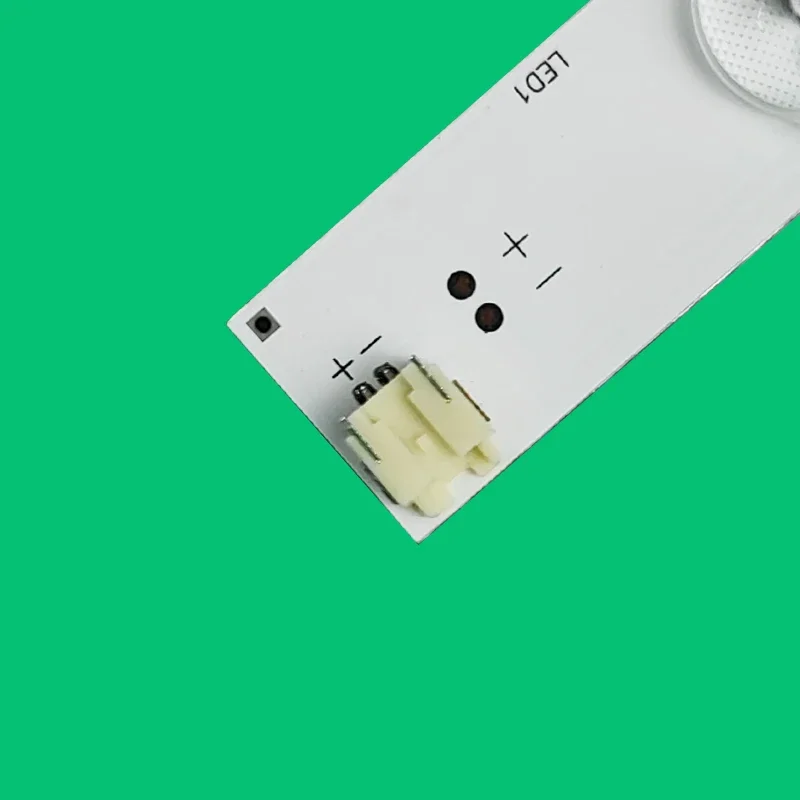 Фонарь для подсветки SVT400A94 _ REV03 R/L TYPE 140203 фонарь 40L2400D 39L2333DG 39L4333D 39L2353D 39P2300VM