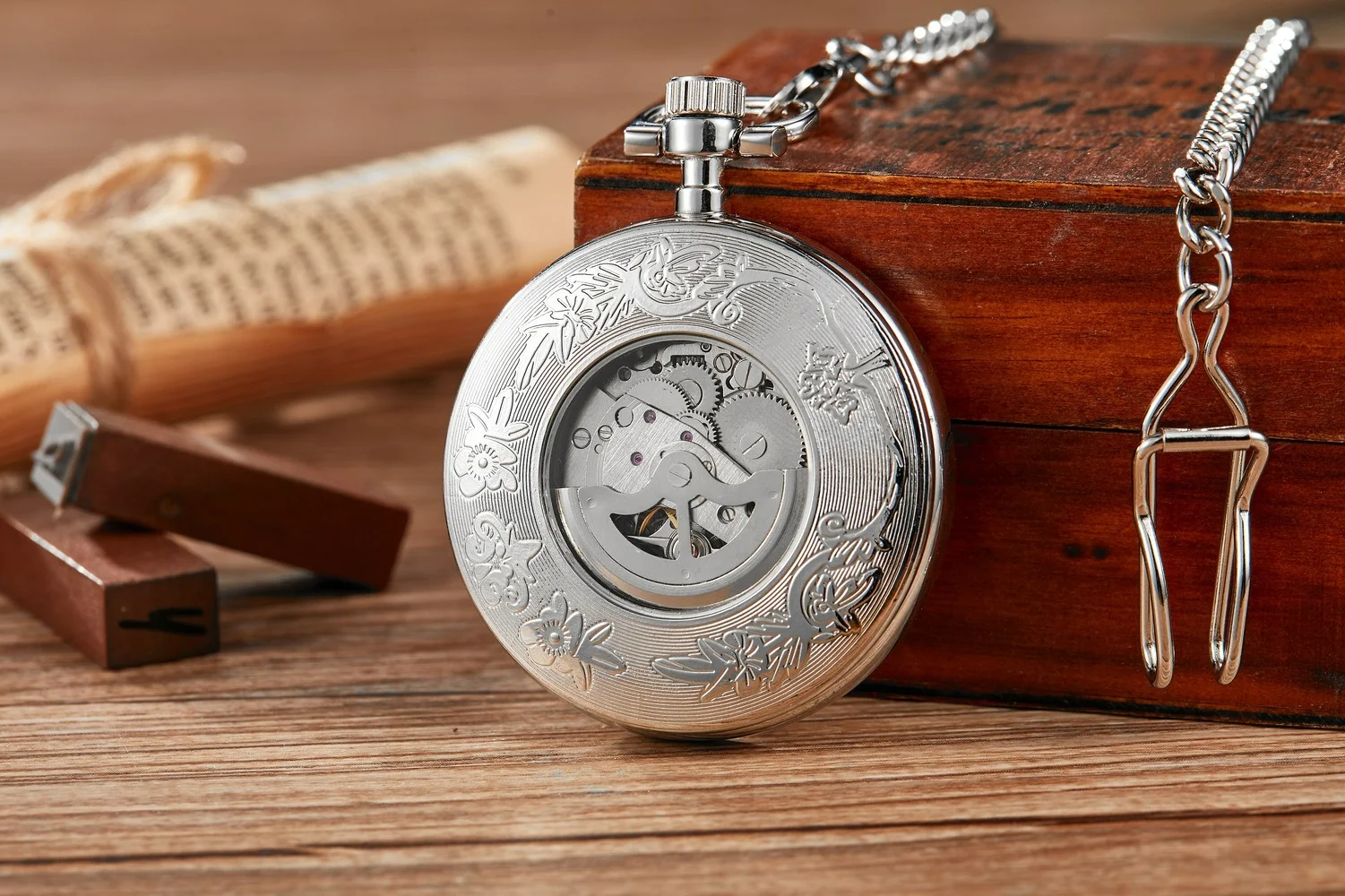 BENNEVIS Pocket Watches Fashion Hollow Carved Roman Numerals Mechanical Pockets Watch With FOB Chain Unisex Gift