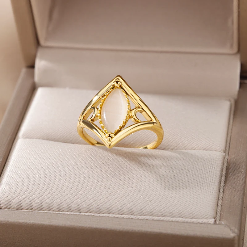 

Vintage Natural Rhombus Ring for Women Stainelss Steel Gold Turquoise Stone Marquise Shape Ring Wedding Jewelry Party Gift