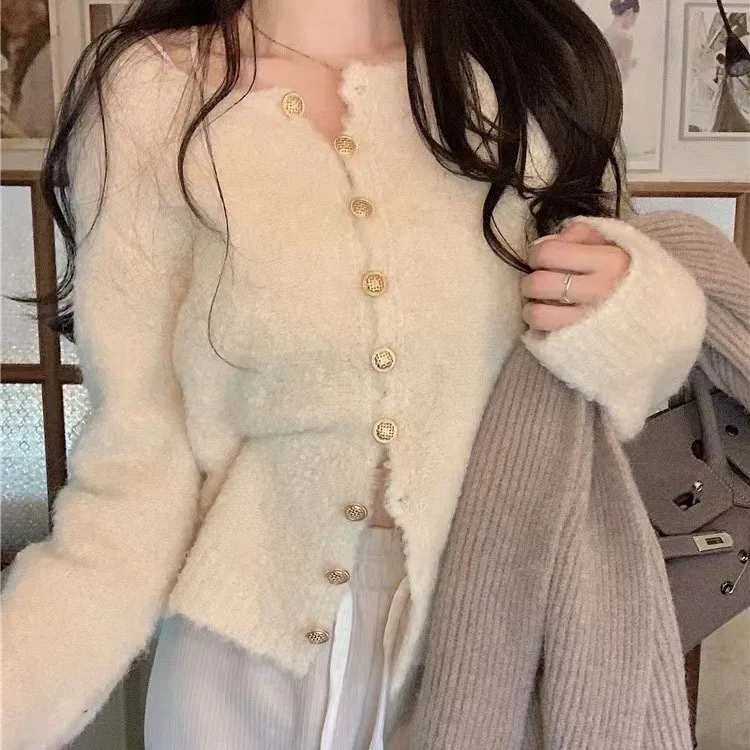 Рисунок 2 - Мягкий клейкий вязаный свитер