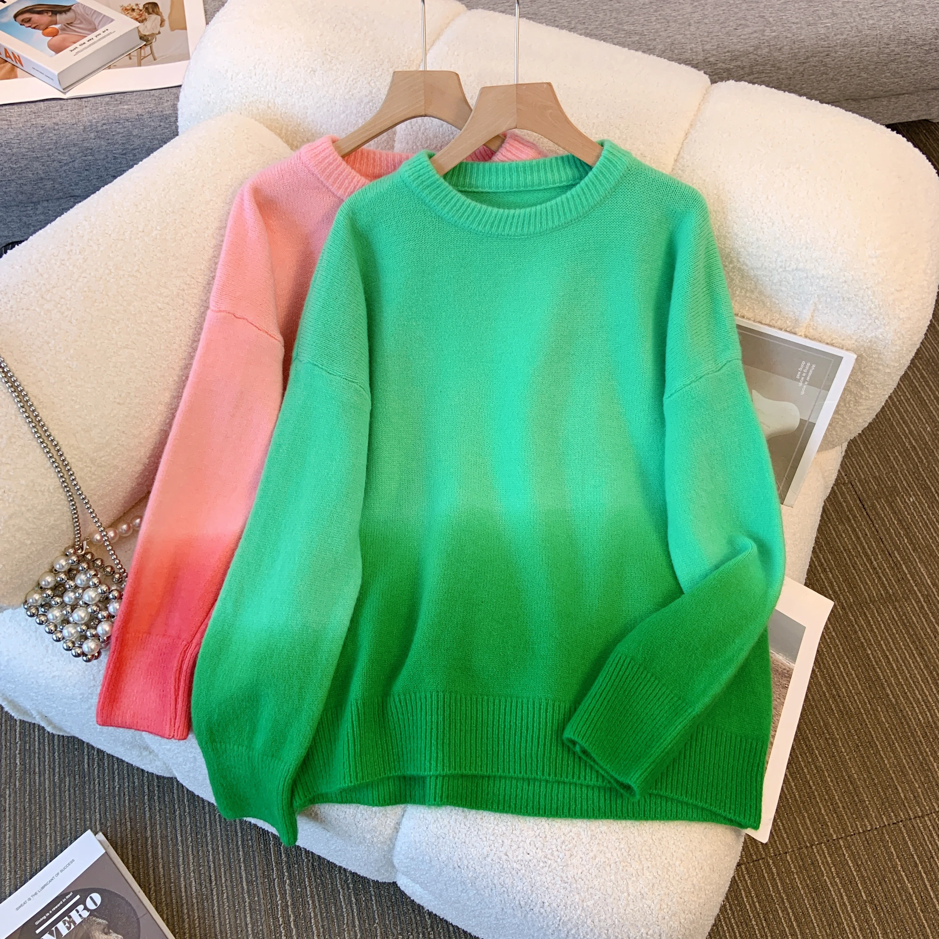 

Женский трикотажный пуловер с длинным рукавом и градиентом, батальных размеров