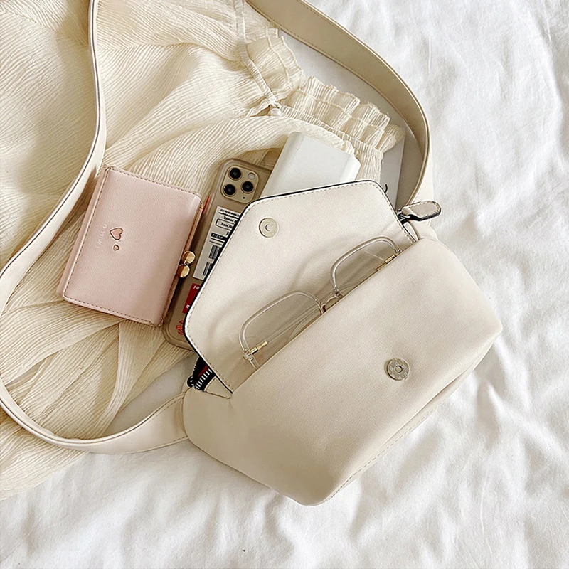 Casual Waist Bags for Women Leather Shoulder Bag Travel Small Chest Bag Solid Color Women Fanny Pack Belt Purses Female Bolsos