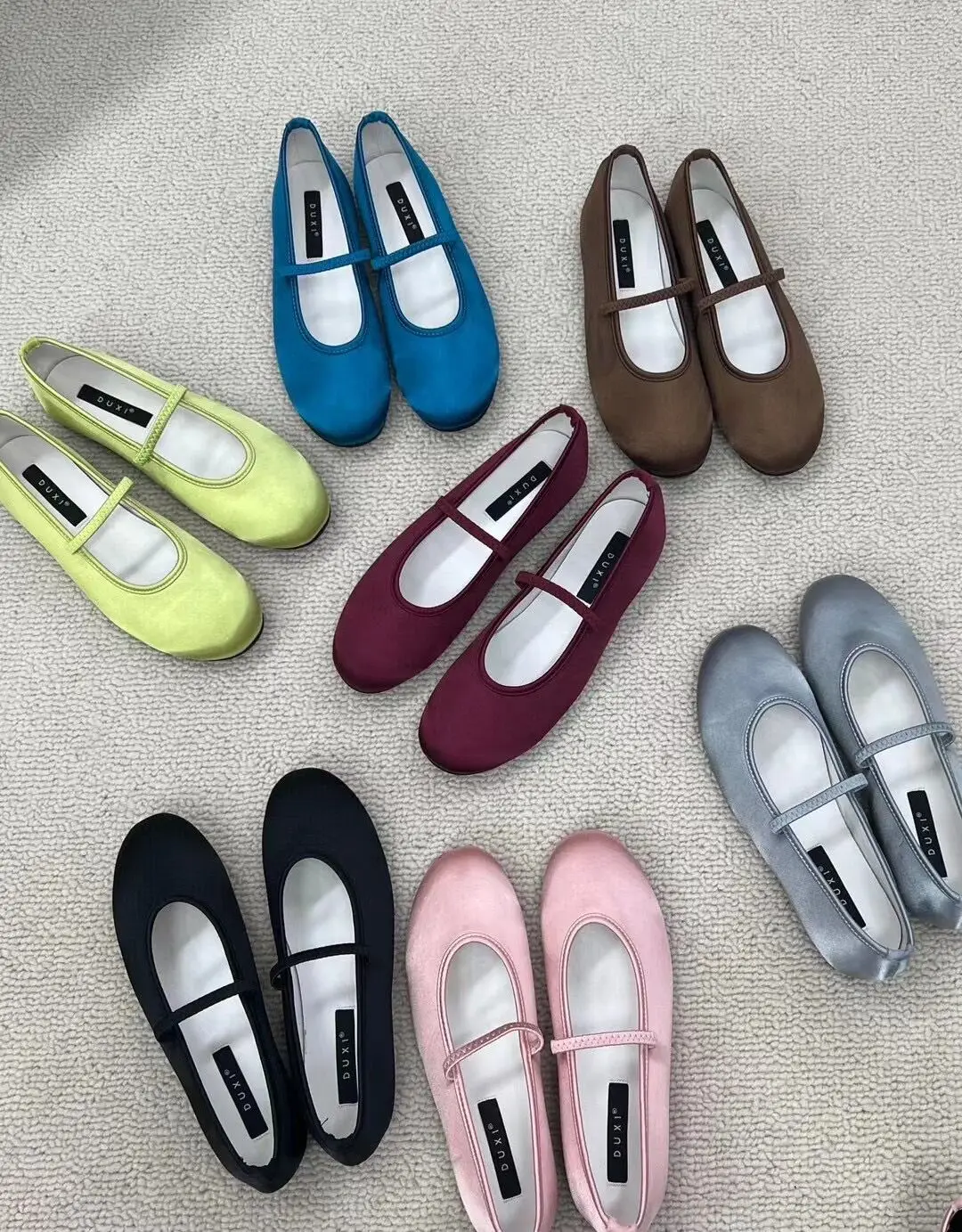 

2023 Spring/Autumn Flats Mary Jane Shoes Round Toe Women's Shoes Bow Senior Silk Satin Ballet Flats Women Shoes