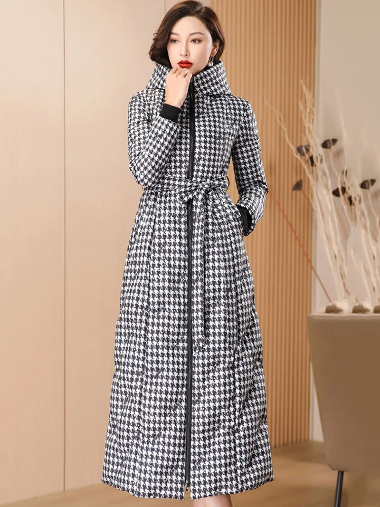 New Women Long Down Coat Winter Fashion Casual Hooded Black White Plaid Warm White Duck Down Jacket Belt Slim Outerwear Female