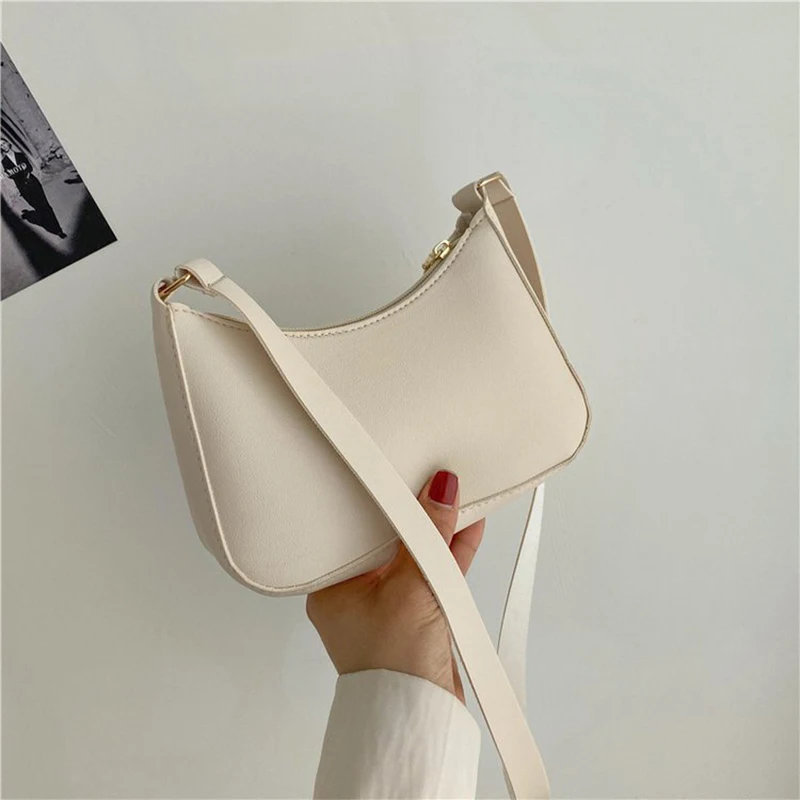 Fashion Hong Kong Style Personality Handbag Bag New 2022 Small Square Bag Trendy Texture Shoulder Bag Fashion Women's Bag Undera