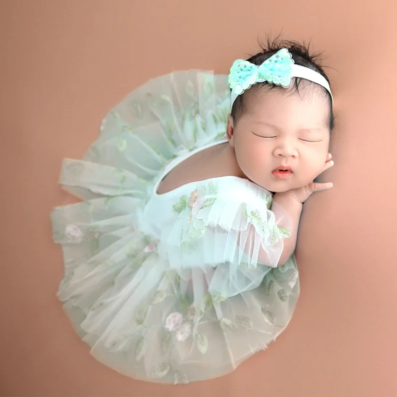 

❤️CYMMHCM Newborn Photography Clothing Headband+Dress 2Pcs/set Studio Baby Girl Photo Props Infant Shoot Clothes Fotografia